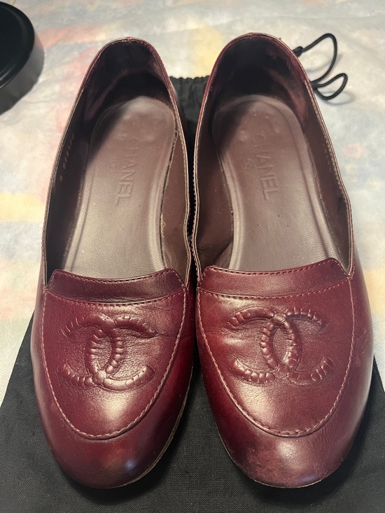 CHANEL Shoes - CHANEL Women's Deep Red Burgundy Leather Loafers 38.5
